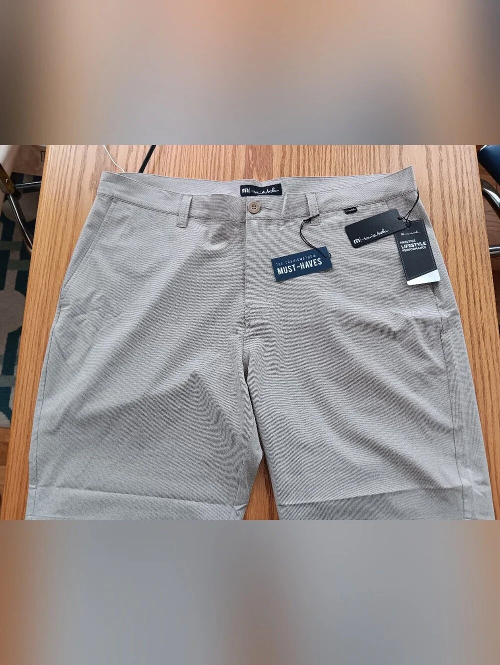 Travis Mathew Light Gray Men's Flat Front Shorts 40 Waist New With Tags